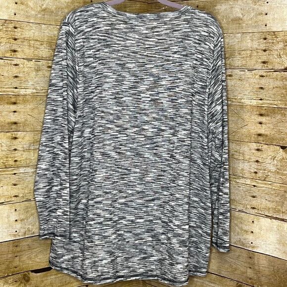 NEW DIRECTIONS WEEKEND COMFORTABLE WARM ROUND NECK SWEATER SIZE 3X - Picture 2 of 3